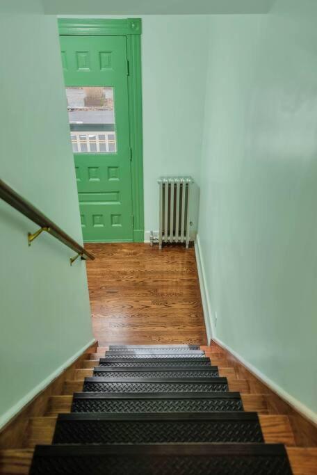 Golden Gem In Heart Of East Rock Quiet 3Br Near Dt And Yale Διαμέρισμα New Haven Εξωτερικό φωτογραφία