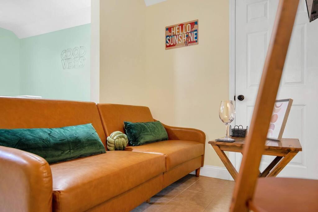 Golden Gem In Heart Of East Rock Quiet 3Br Near Dt And Yale Διαμέρισμα New Haven Εξωτερικό φωτογραφία
